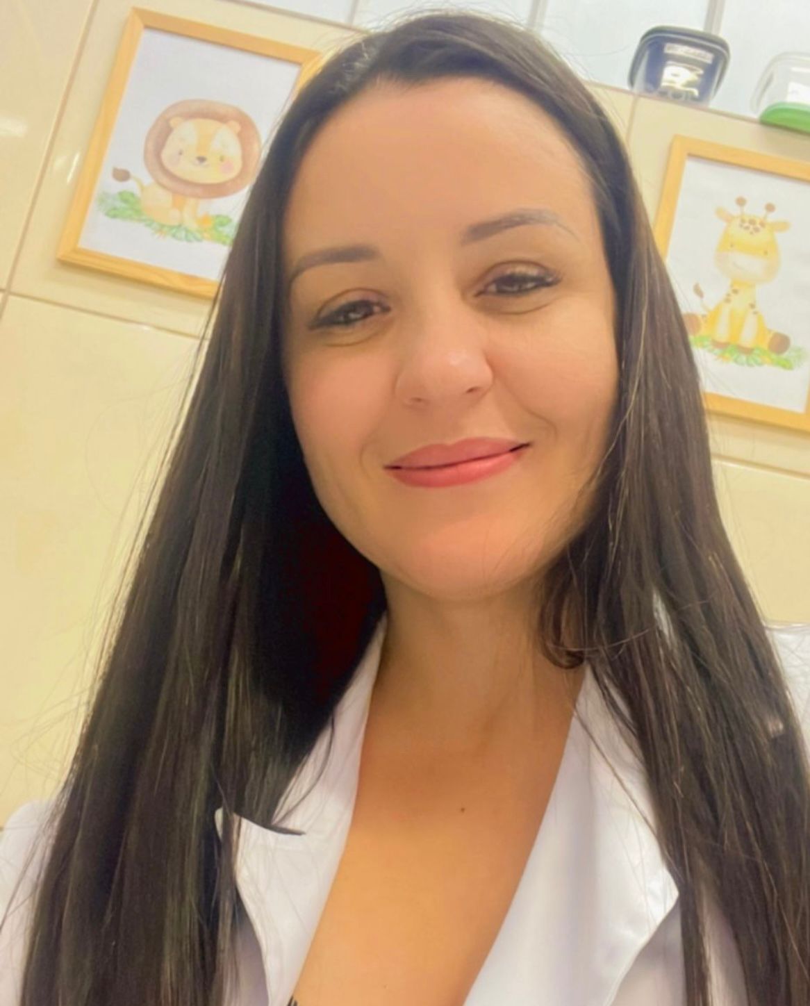 Dra. Marcia Vaz